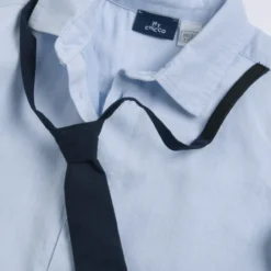 Camicia manica lunga con cravatta