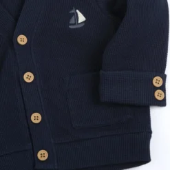 Cardigan con bottoni