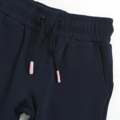 Completo felpa con cappuccio e pantaloni