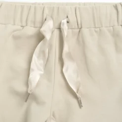 Completo felpa con cappuccio e pantaloni