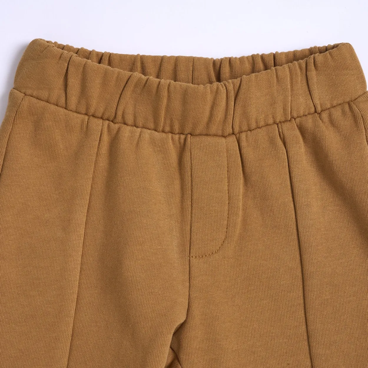 Completo felpa con pantaloni