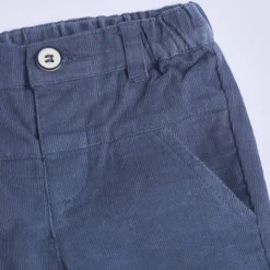 Completo maglietta con pantaloni