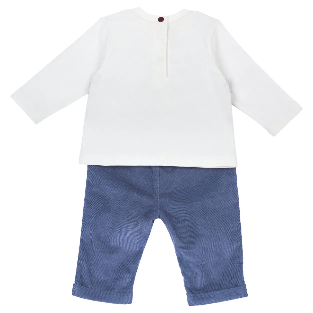 Completo maglietta con pantaloni