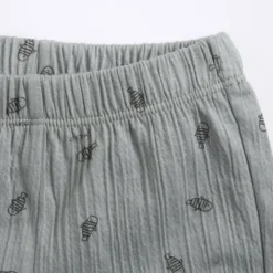 Completo maglietta e pantaloni corti