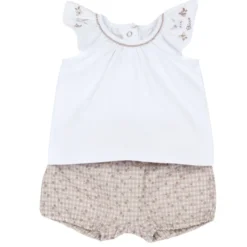 Completo maglietta e pantaloni corti