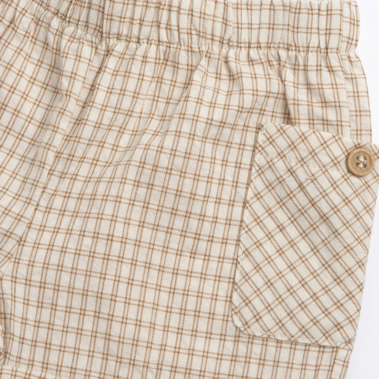 Completo maglietta e pantaloni corti