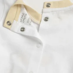Completo maglietta e pantaloni corti