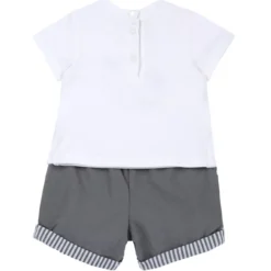 Completo maglietta manica corta con pantaloni corti