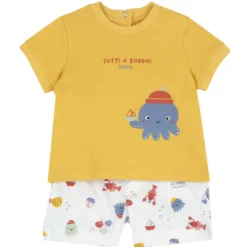Completo maglietta manica corta con pantaloni corti
