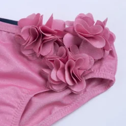 Costume slip con applicazione