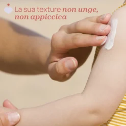 Crema Solare SPF 50+. Protezione molto alta.