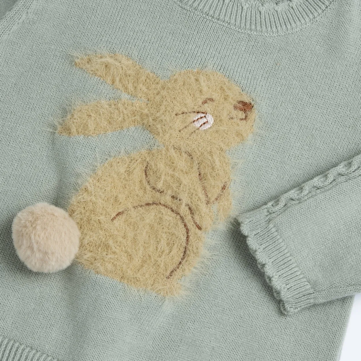 Maglione ricamato