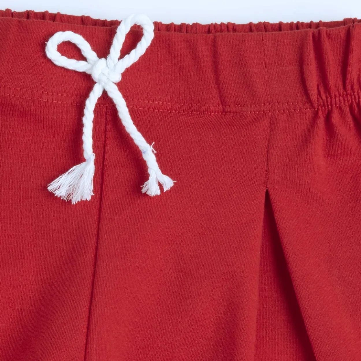 Pantaloni corti