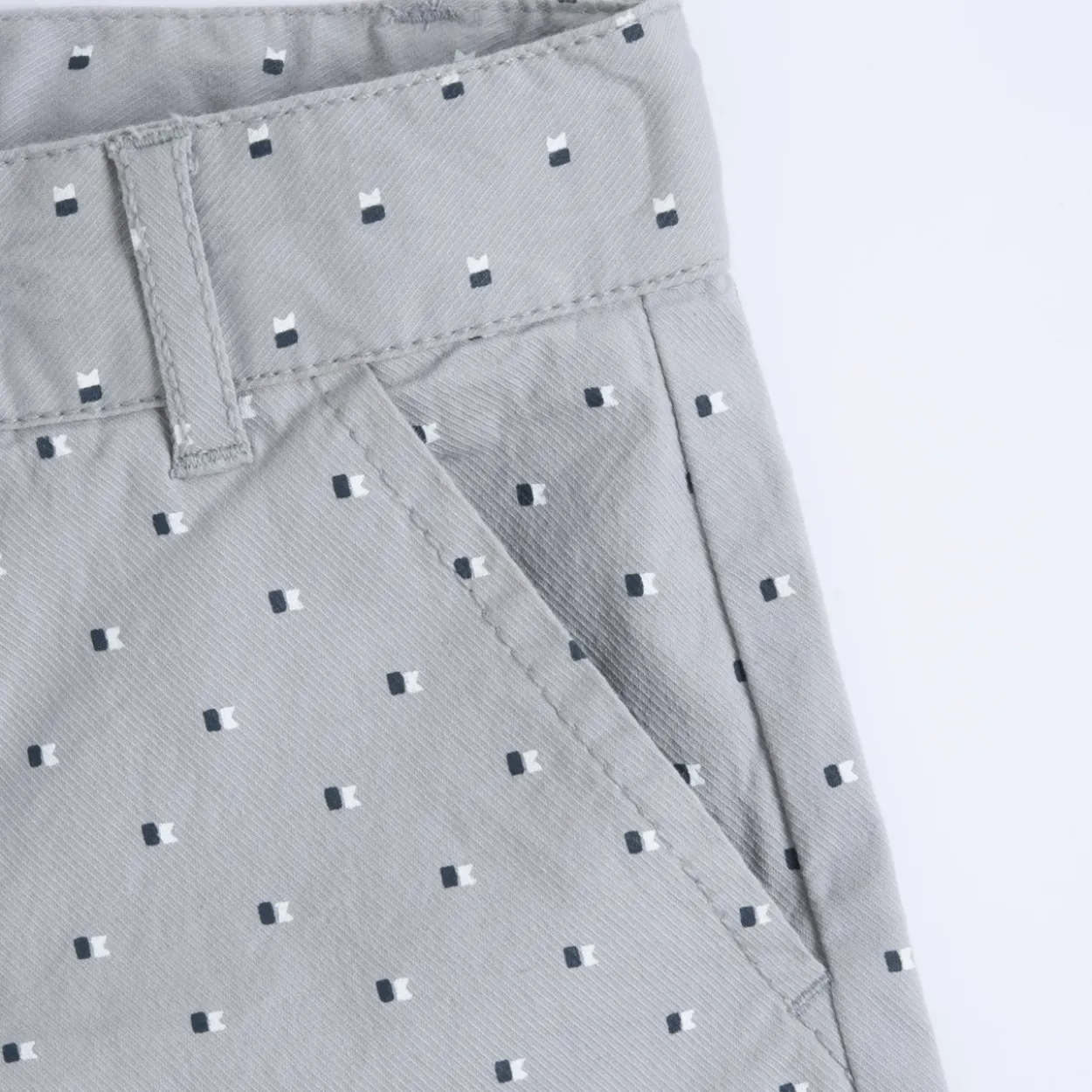 Pantaloni corti fantasia