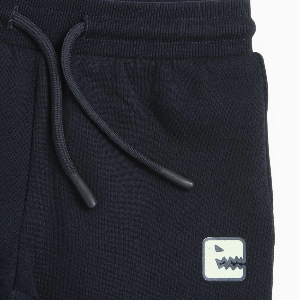 Pantaloni lunghi