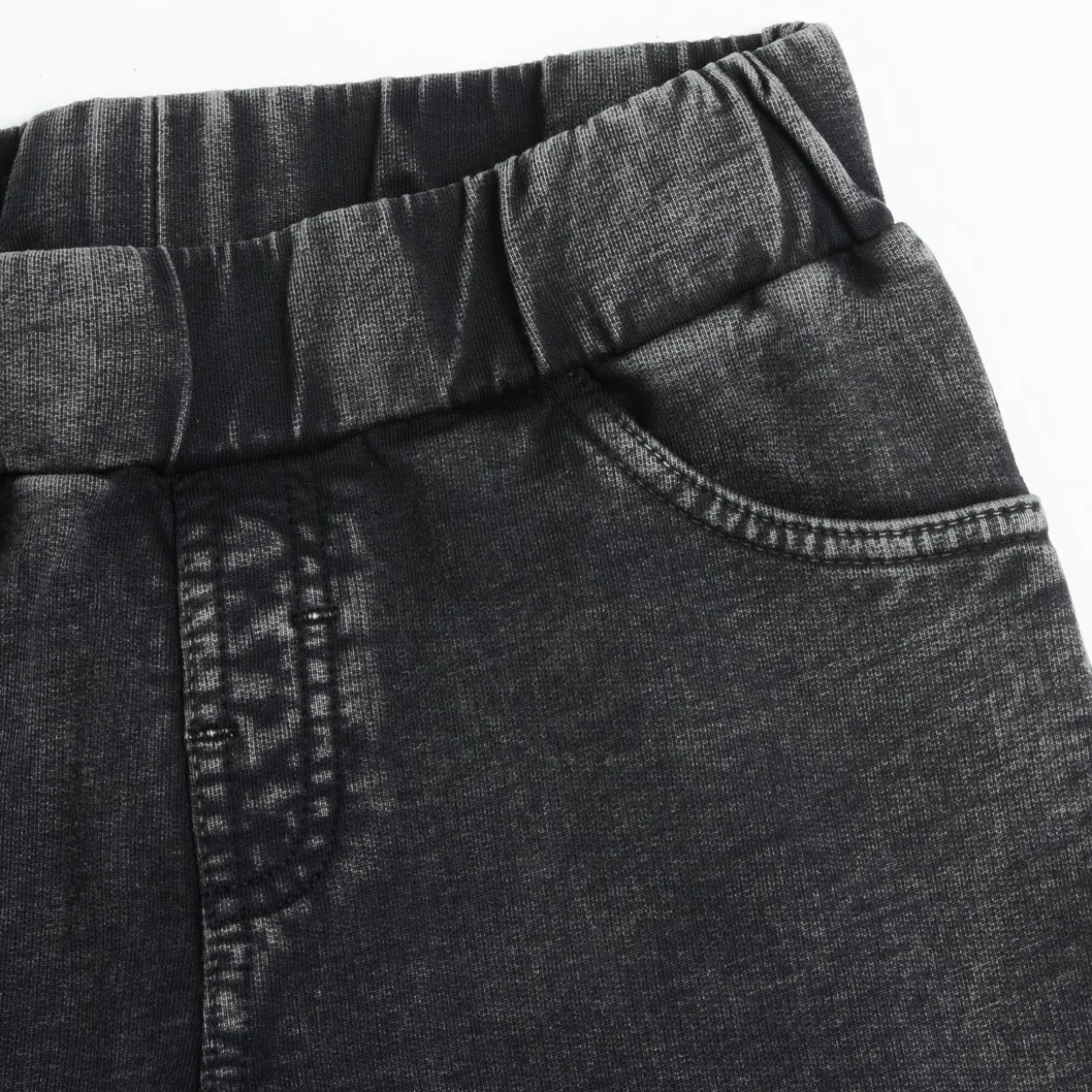 Pantaloni lunghi