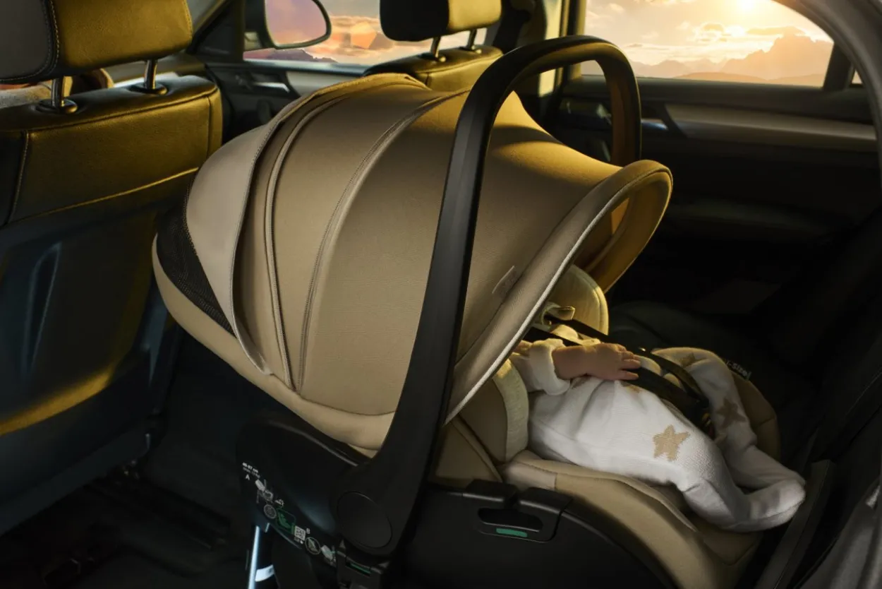Seggiolino Auto First-Seat Recline 2 i-Size (40-87 cm)