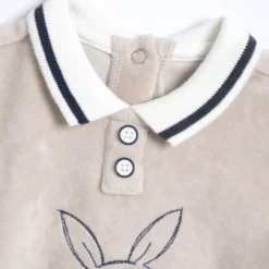 Tutina aperta dietro