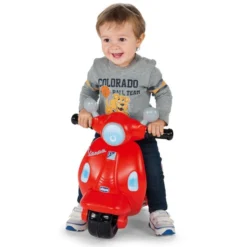 Vespa Primavera Italia